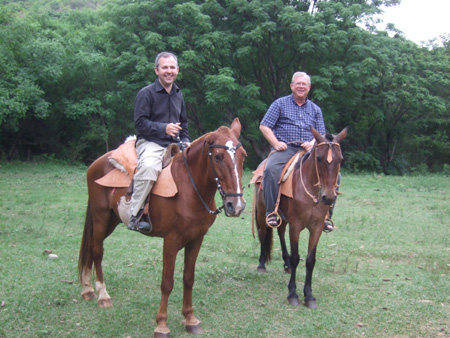 Dino and Phil on horseback